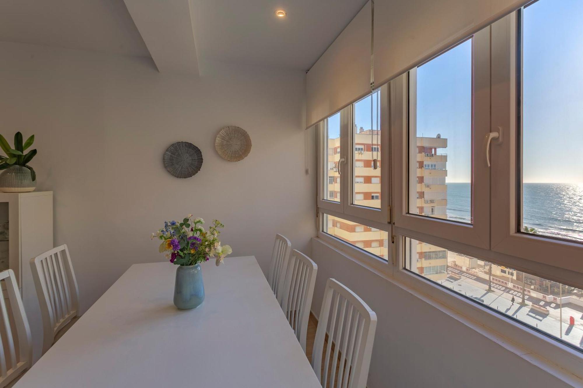 Apartment Casa Ros-playa Free Parking By Cadiz4rentals Cadiz